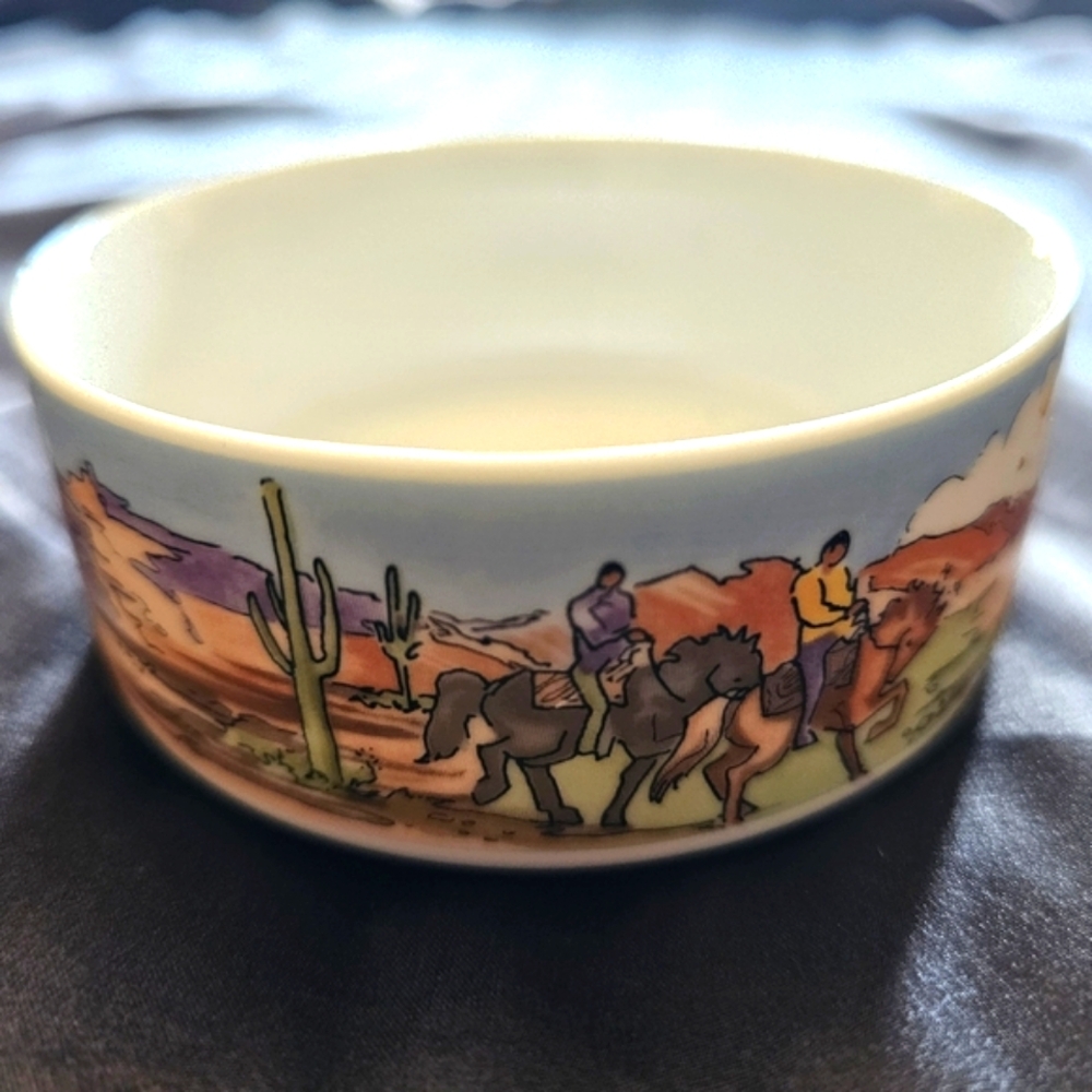 Tiffany & Co. Trinket Dish Bowl Limited Edition 1995 Desert Wilderness Scene